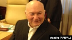 იური ლუჟკოვი