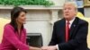 Nikki Haley și Donald Trump în Biroul Oval de la Casa Albă, Washington, 9 octombrie 2018