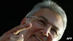 Туркойчоь -- Халкъан-Республикан Партин Лидер Байкал Дениз 
