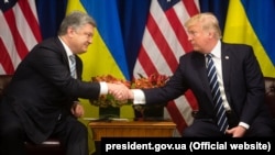 Președinții Petro Poroșenko Donald Trump la New York, la 21 septembrie 2017