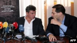 Russian opposition politician Vladimir Milov (right) with the late Boris Nemtsov in 2011.