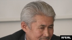 Tursunbek Akun (file photo)
