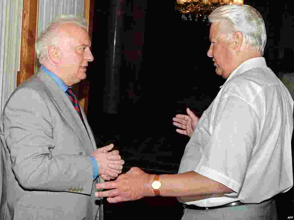 Georgian President Eduard Shevardnadze visits Boris Yeltsin at the Russian president's summer residence in the Black Sea resort of Sochi in 1994.