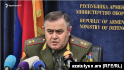 Начальник Генштаба ВС Армении Артак Давтян на пресс-конференции, Ереван, 26 декабря 2019 г.
