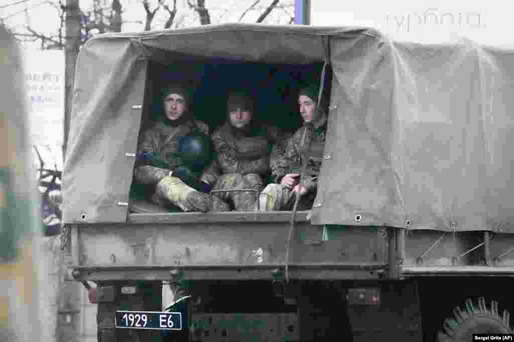 Мариупольдә Украина хәрбиләре