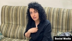 نرگس محمدی روز دوشنبه به رادیوفردا گفت وثیقهگذارش تهدید شده است که خانهاش مصادره خواهد شد.
