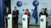 Premijeri Kosova Hašim Tači (L) i Srbije Ivica Dačić (D) na prvoj zajedničkoj konferenciji za novinare sa visokom predstavnicom EU za vanjske poslove Ketrin Ešton nakon sastanka u sedištu EU u Briselu, 20. mart 2013. 