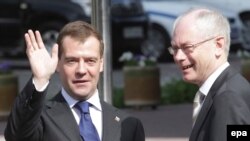 Евробертан президент Рампой Ван а, Оьрсийчоьнан президент Медведев Дмитрий а, Ростох, 01Ман2010