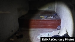 Камера в Херсонском СИЗО, где российские военные содержали незаконно задержанных