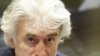 Radovan Karadžić u sudnici Haškog tribunala, arhivska fotografija