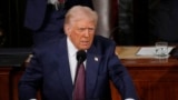 Prezident Donald Tramp ABŞ tarapyndan terror guramasy hasaplanýan "Hamas" toparyna duýduryş berdi.