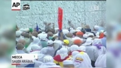 Hajj Pilgrims 'Stone The Devil' In Mecca