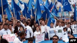 «Եվրատեսիլ - 2012»-ը Ադրբեջանում անցկացնելու որոշման դեմ բողոքի ցույց Բաքվում, 22-ը ապրիլի, 2012թ.