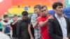 Москвадагы рейд "кылмыштуу топко эмес, мигранттарга каршы жүргүзүлүп жатканы" укук коргоочуларды тынчсыздантууда, 30-июль, 2013