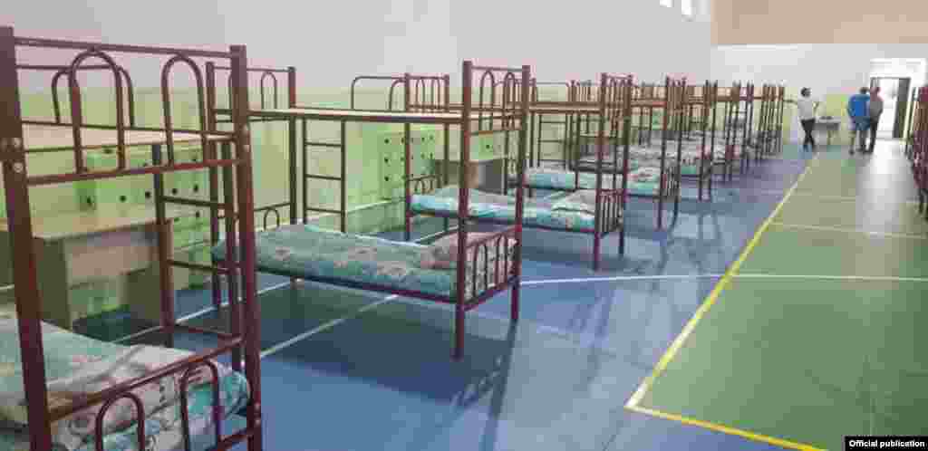 Makeshift facilities will be used to provide medical care to infected patients if there is a shortage of hospital beds. Some 1,790 temporary beds have been prepared in case the Batken region's 435 hospital beds fill up.