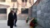 Angela Merkel și premierul polonez Mateusz Morawiecki la Auschwitz-Birkenau