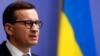 Mateusz Morawiecki a kijevi látogatását követő sajtótájékoztatón, 2022. február 1-jén