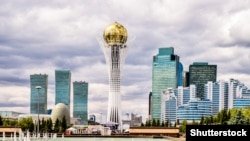 Остона расман ба Нурсултон табдили ном кард