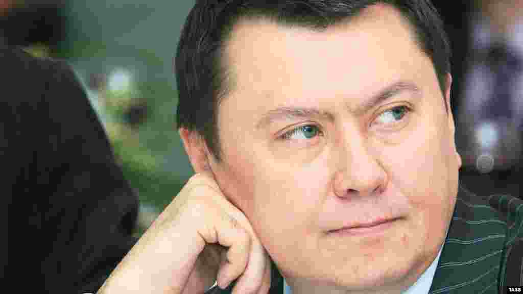 In the early 2000s, Rakhat Aliev was one of the most influential politicians in Kazakhstan. Trained as a physician, Aliev served as the deputy chief of the National Security Committee and later as the deputy commander of the presidential guard. In 2002, he was unexpectedly sent into "honorable exile" as the Kazakh ambassador to Austria.