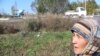 Сырдуу учактын жанында пахта терген аял: тоок өлсө да, дароо билинмек