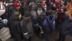 Kremlin Loyalists Assault Human Rights Rally In Moscow