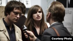 Cine dacă nu noi? August Diehl, Lena Lauzemis