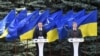 Президент України Петро Порошенко та генеральний секретар НАТО Єнс Столтеньберґ (ліворуч) на спільній прес-конференції. Київ, 10 липня 2017 року (ілюстраційне фото)