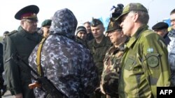 Украина -- ГIирман дозанехь Оьрсийчоьнан эскархошца къамелаш деш бу ОБСЕ-н тергамхой, Охан7, 2014